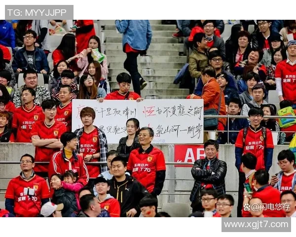 上港与西悉尼激战正酣比分悬念引发球迷热议