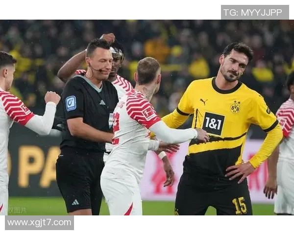 多特蒙德与巴黎圣日耳曼的巅峰对决精彩回顾与战术分析