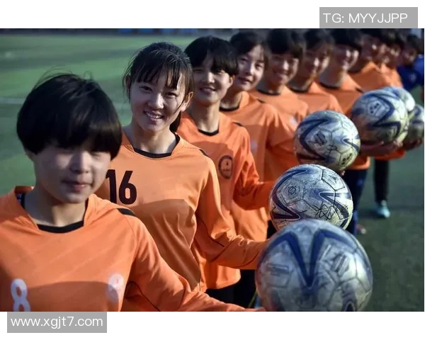 山东女子足球队迎战长春队力争在主场取得胜利