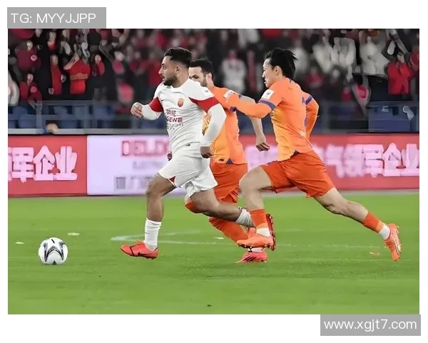 柔佛战鲁能泰山巅峰对决谁能在亚冠赛场笑到最后