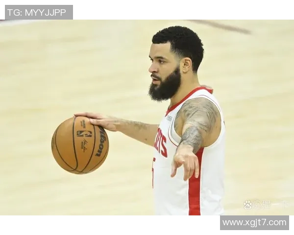 火箭队与热火季前赛激战正酣球迷期待新赛季精彩表现