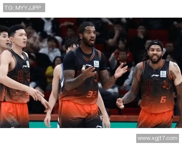 CBA新疆队与山东队精彩对决全场回放分析与精彩瞬间回顾