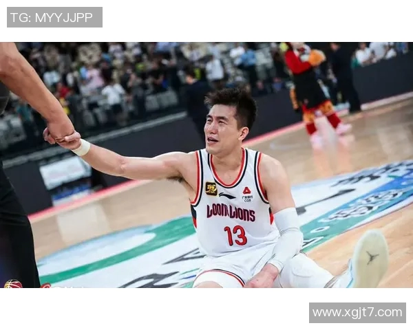 郭艾伦在CBA赛场的辉煌历程与未来发展展望分析 郭艾伦在CBA赛场的辉煌历程与未来发展展望分析