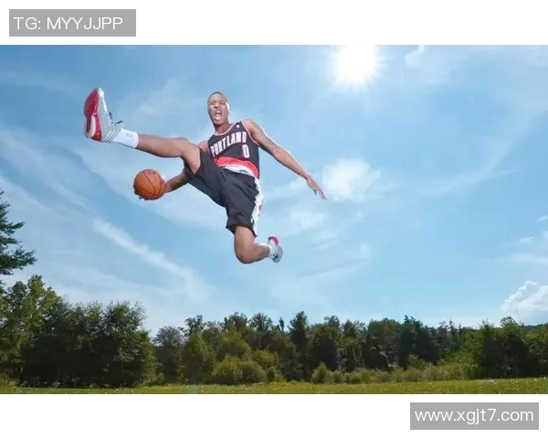 达米安利拉德：从新秀到超级巨星的传奇篮球之路