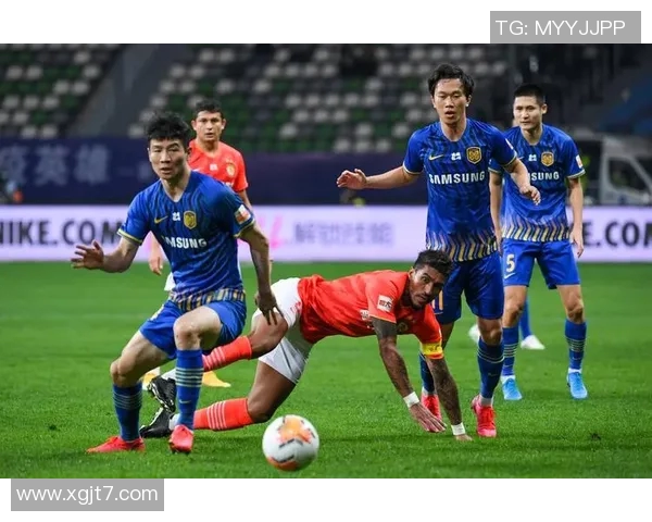 2019年苏宁与恒大对决回顾:精彩瞬间与赛季影响分析 2019年苏宁与恒大对决回顾:精彩瞬间与赛季影响分析