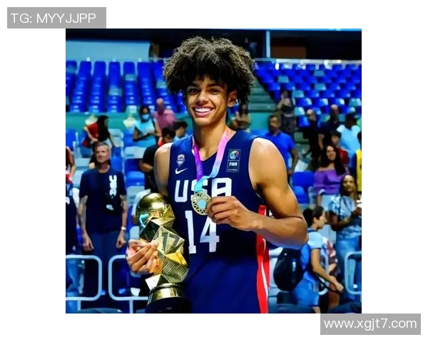 贺希宁：从新星崛起到篮球赛场的璀璨之路与未来展望