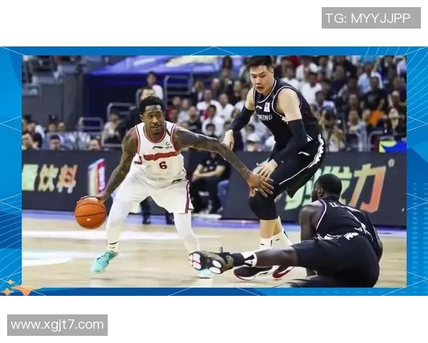 马尚布鲁克斯的篮球之路与职业生涯中的辉煌成就与挑战