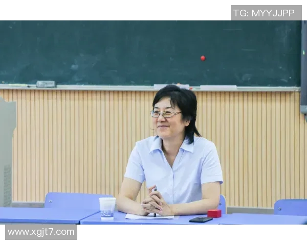与杨丽对话:探索她在和平精英中的职业生涯与成长历程 与杨丽对话:探索她在和平精英中的职业生涯与成长历程